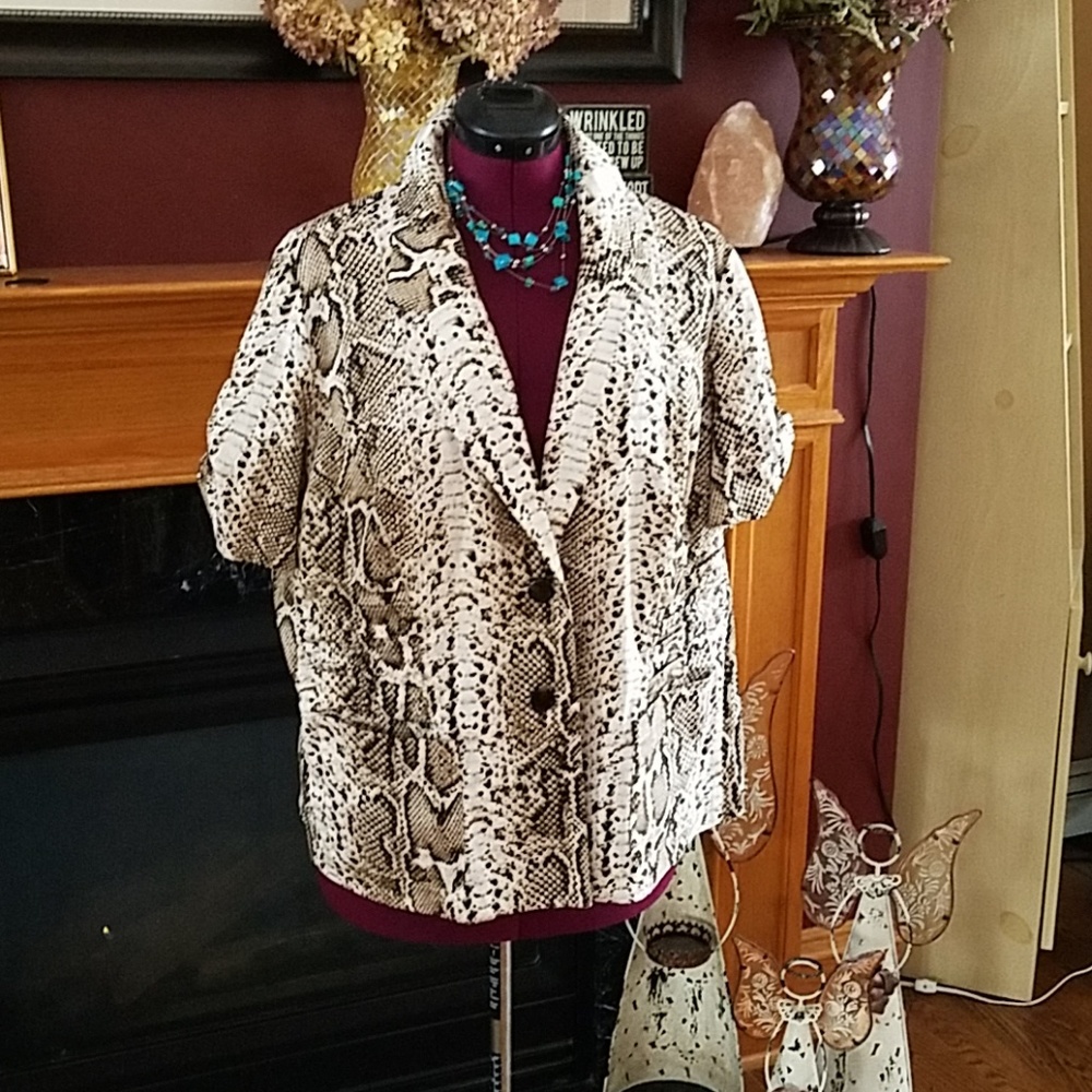 Fashion Bug plus jacket with gathering